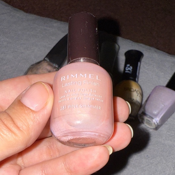 Assorted Nail Polish Set - Picture 8 of 10